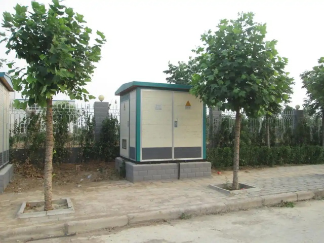 乌兰1000KVA欧式箱式变压器